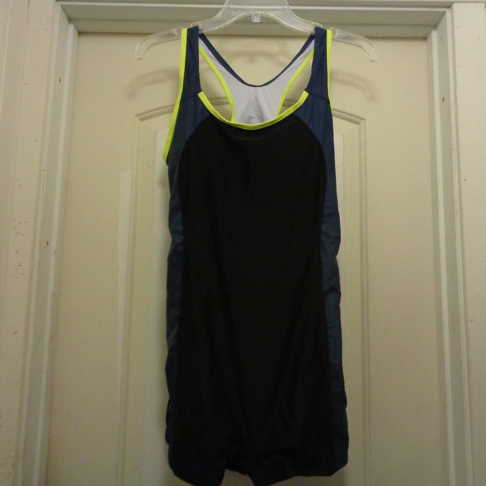 MODEST EUROPEAN BOY SHORTS TANKY W COLORS NEW NO TAGS SWIMWEAR 48  LG TO X LG